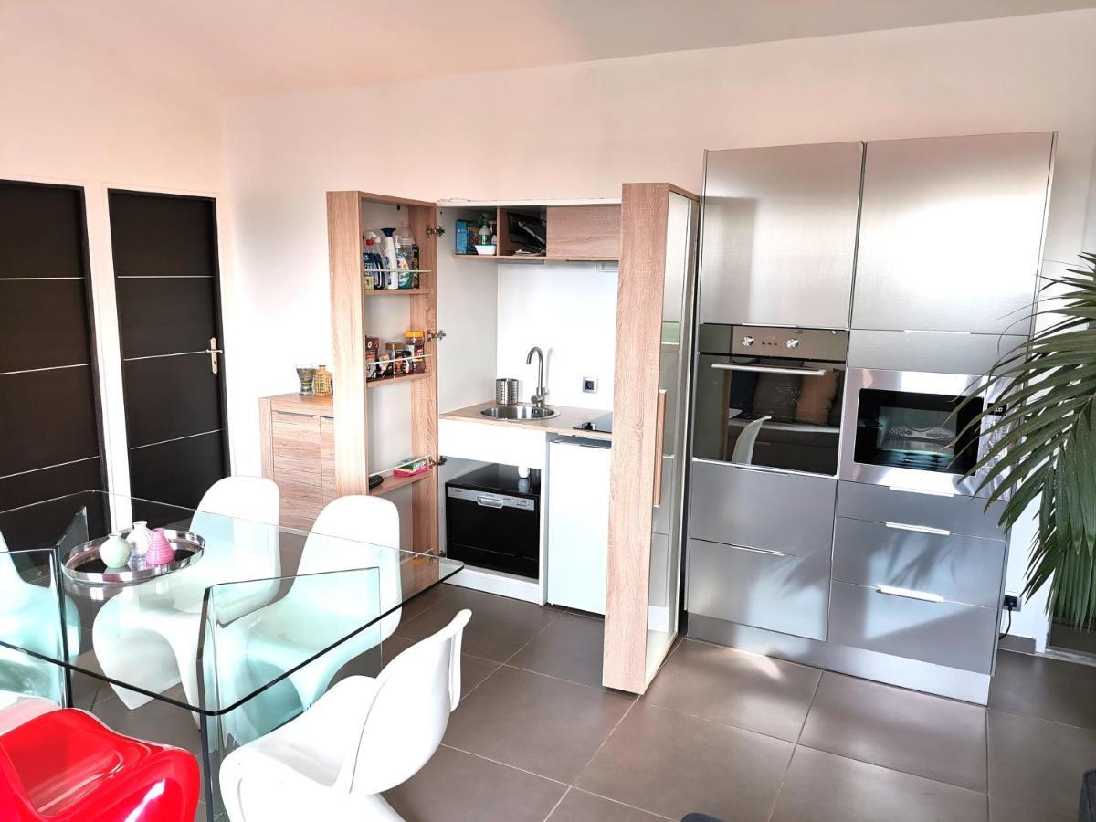 Appartement Pinede Man Yelle Sanary-sur-Mer Exterior foto